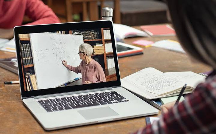 "التربية والتعليم" توضح مرتكزات المنظومة التعليمية الجديدة للصفوف الأربعة الأولى