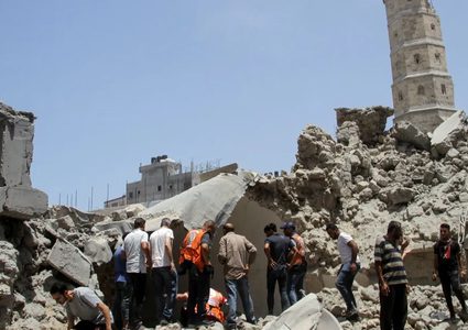 الأورومتوسطي: الاحتلال يزيل ركام غزة وسط مخاوف من طمس أدلة جرائم الحرب
