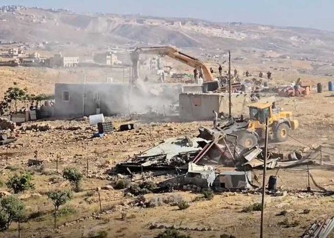 الاحتلال يهدم مدرسة في مسافر يطا جنوب الخليل