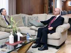 الحمد الله يبحث مع القنصل الإسباني العام التحضيرات الجارية للانتخابات التشريعية