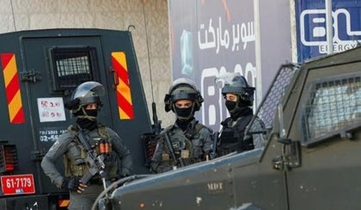 الهلال الأحمر: 8 إصابات إثر اعتداء الاحتلال عليهم وإخلاء حالات مرضية في قلنديا