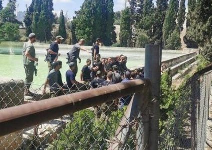 قوات الاحتلال تغلق منطقة برك سليمان جنوب بيت لحم