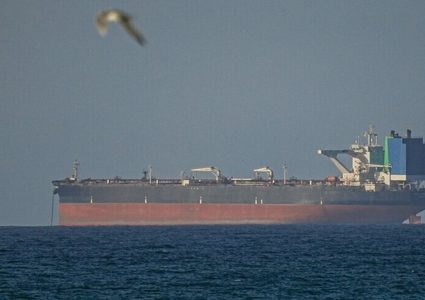 إيران تعلن الاتفاق مع عُمان على ممر ملاحي آمن في مضيق هرمز