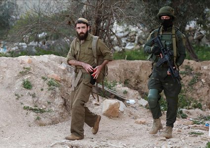 إصابة 3 مواطنين إثر اعتداء مستوطنين عليهم في بيت فوريك شرق نابلس