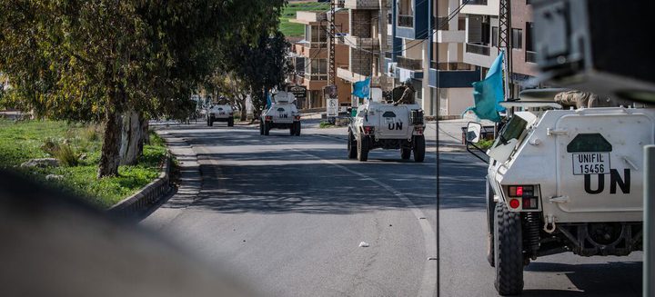 اليونيفيل ترصد 113 مقذوفًا إسرائيليًا على جنوب لبنان وتحذر من هشاشة الوضع