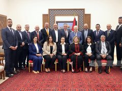 الرئيس يستقبل مجلس بلدية رام الله ويشدد على دور البلديات في دعم الصمود الفلسطيني