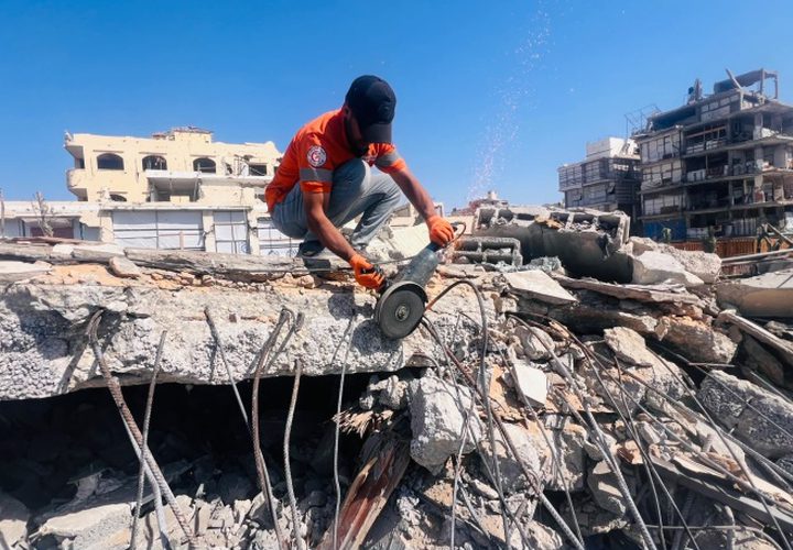 اصابات قرب الخط الأصفر وتحليق مكثف للاستطلاع في سماء غزة