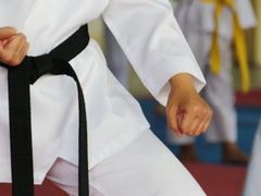 منتخبنا الوطني للتايكواندو يستهل مشاركته في بطولة الحسن الدولية بذهبية وبرونزية