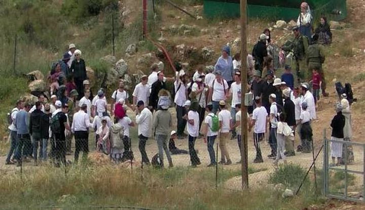 مستوطنون يقتحمون بيت عور التحتا وجلجليا شمال وغرب رام الله