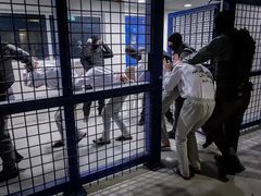 استشهاد اسير من قطاع غزة داخل سجون الاحتلال