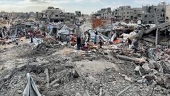 جيش الاحتلال يواصل نسف المنازل واستهداف خيام النازحين في قطاع غزة