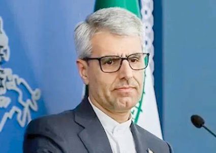 إيران: إعادة فتح مضيق هرمز مشروطة برفع الحصار الأميركي