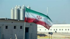 إيران: مضيق هرمز سيبقى مغلقاً ما لم تستجب واشنطن لشروطنا