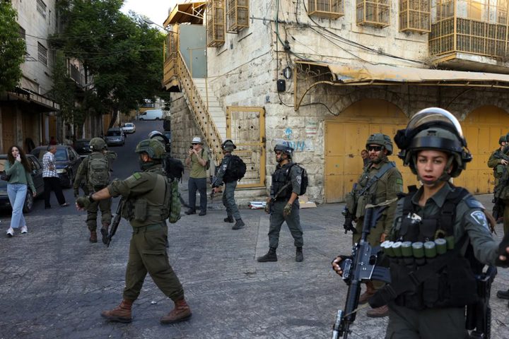الاحتلال يقتحم العيسوية شمال شرق القدس