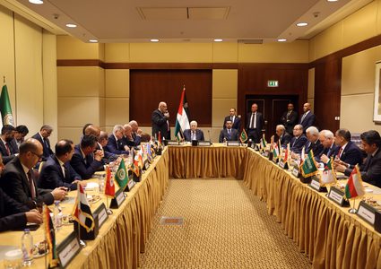 الرئيس يستقبل السفراء العرب المعتمدين لدى تركيا