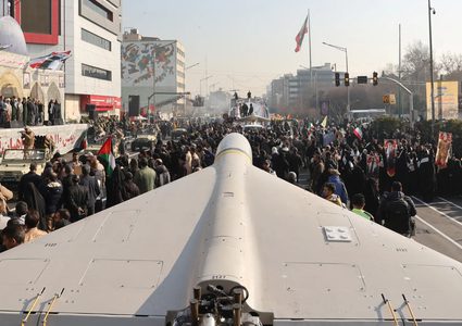 الحرس الثوري الإيراني يحذر من تداعيات واسعة لأي تهديد أميركي جديد