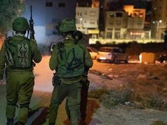 الاحتلال يعتقل مواطنا من ضاحية اكتابا ويحتجز صحفيا في بلعا شرق طولكرم