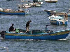 إصابة 3 صيادين برصاص الاحتلال غرب مدينة غزة