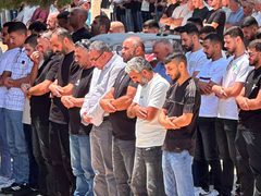 70 ألفا يؤدون الجمعة في المسجد الأقصى رغم إجراءات الاحتلال