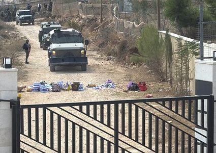 الاحتلال يمنع المتضامنين من الوصول الى البيت المحاصر في قصرة