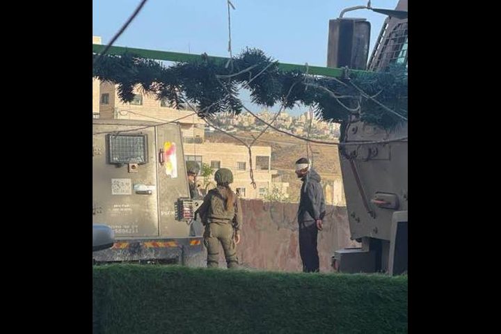 الاحتلال يعتقل شابا من حزما