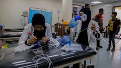 مصادر طبية تحذر من نفاد الأكسجين في مستشفيات قطاع غزة