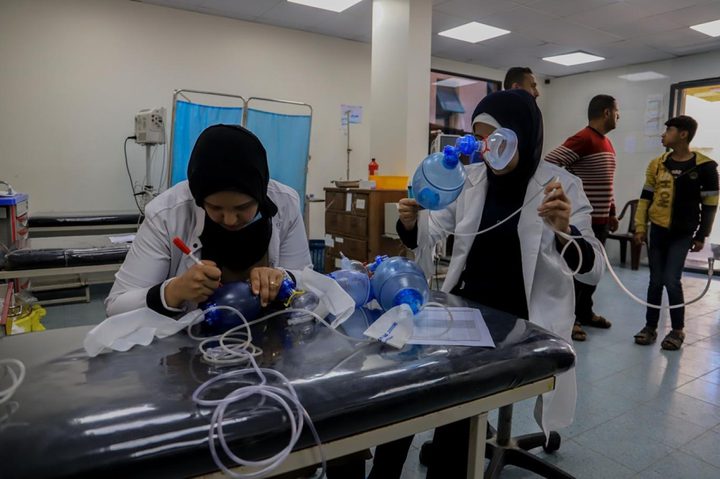 مصادر طبية تحذر من نفاد الأكسجين في مستشفيات قطاع غزة