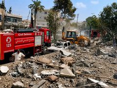 انتشال جثامين 3 شهداء ونقل 5 مصابين إثر غارة على دير الزهراني جنوب لبنان