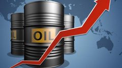 أسعار النفط ترتفع أكثر من 1% نتيجة هجمات الناقلات وجمود المحادثات