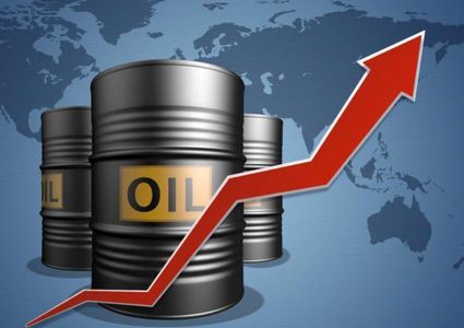 أسعار النفط ترتفع أكثر من 1% نتيجة هجمات الناقلات وجمود المحادثات