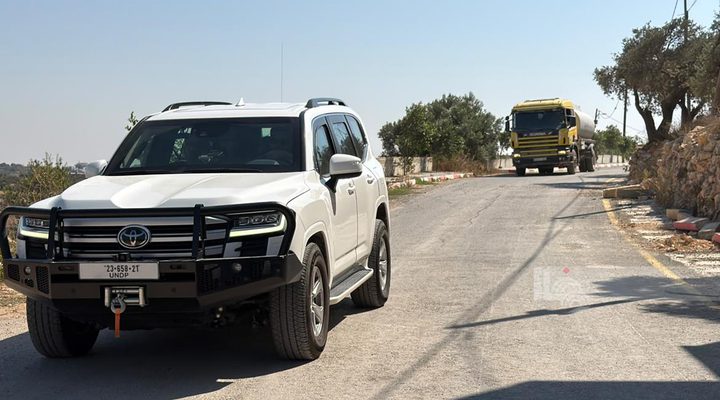الاحتلال يمنع ادخال صهريج للمياه إلى المنازل المحاصرة في قصرة