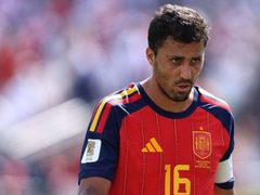 برشلونة يتفق مع مانشستر سيتي على ضم رودري مقابل 76.5 مليون يورو