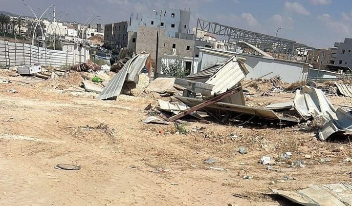 الاحتلال يهدم منازل في رهط