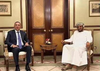 سفير فلسطين لدى عُمان يطلع وكيل الخارجية على آخر التطورات في فلسطين