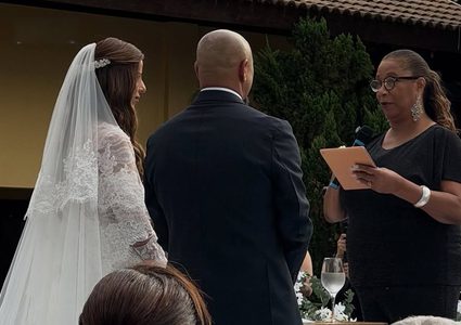 هل اعتنق روبرتو كارلوس الإسلام؟.. زواجه من مغربية يثير الجدل