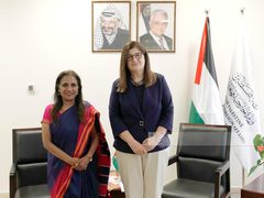 شاهين تبحث مع نائب وزير الخارجية الهندي الأوضاع في فلسطين وتعزيز الدعم والتعاون