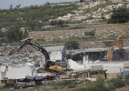 الاحتلال يهدم ثلاثة منازل لعائلة علقم في بيت حنينا شمال القدس