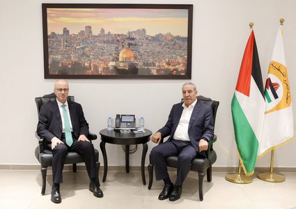 الشيخ يبحث مع رئيس لجنة الانتخابات المركزية الاستعدادات لإجراء الانتخابات