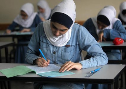 التربية: امتحان الثانوية العامة الثلاثاء المقبل قائم رغم عطلة المولد النبوي