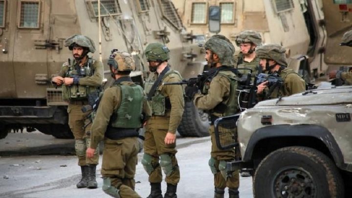 الاحتلال يقتحم يعبد ويحوّل منزلا إلى ثكنة عسكرية