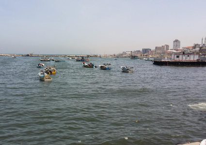 بحرية الاحتلال تعتقل اربعة صيادين في بحر مدينة غزة