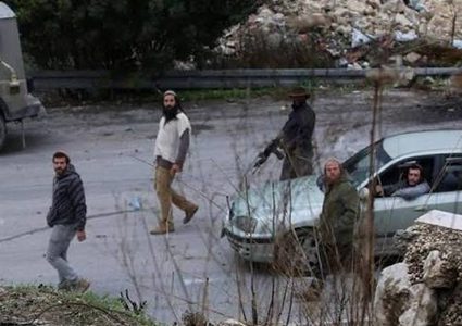 5 إصابات في هجوم للمستوطنين على مركبة بين المغير وأبو فلاح شمال شرق رام الله