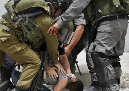 الاحتلال يعتقل مواطنا ويقتحم منزلا ومحلا في حوسان ومخيم الدهيشة