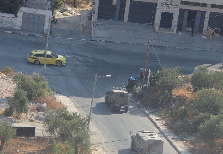 مشاهد من اقتحام قوات الاحتلال لبلدة زواتا غرب مدينة نابلس.
