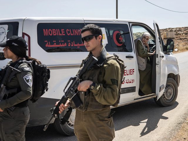 استشهاد فلسطيني برصاص الاحتلال بزعم محاولة الاستيلاء على سلاح جندي قرب رام الله