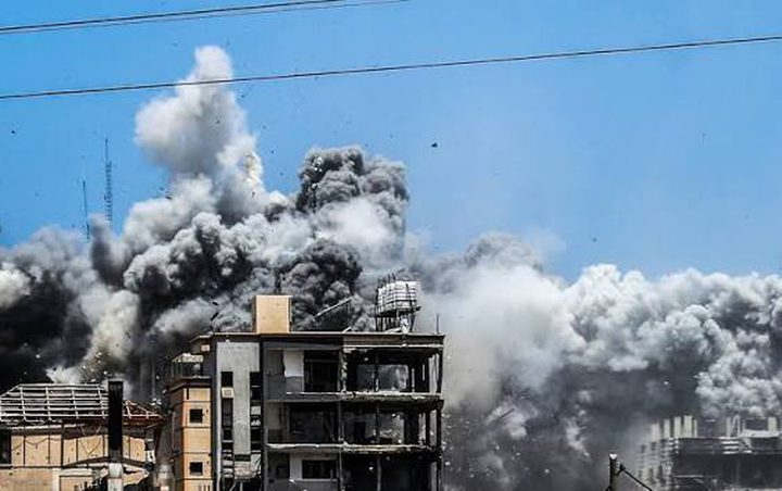 3 شهداء ومصابون في قصف الاحتلال محيط مدرسة تؤوي نازحين في مخيم جباليا