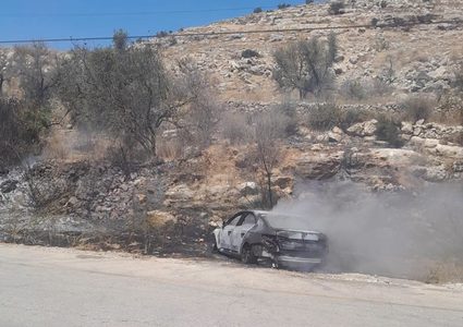 الاحتلال يتسبب بإحراق مركبة قرب بوابة خربثا بني حارث غرب الله