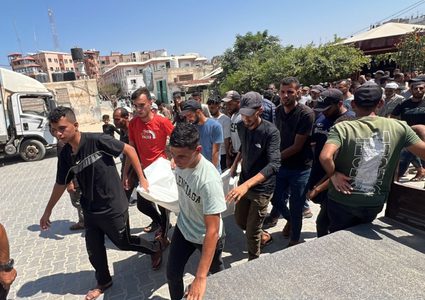 قصف مدفعي عنيف شرق غزة وطيران الاحتلال يحلق على ارتفاع منخفض