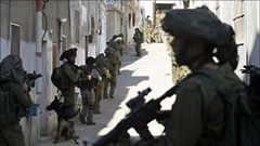 الاحتلال ومستعمروه يقتحمون عورتا فجر اليوم