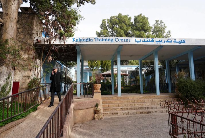الأونروا تؤكد التزامها باستئناف أنشطتها كاملة في مركز تدريب قلنديا